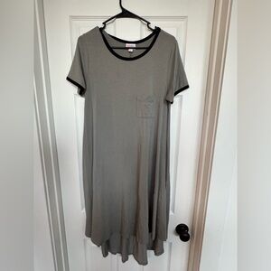 LuLaRoe Gray Short Sleeve Dress
